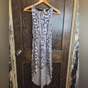 H&M DIVIDED Sleeveless Snake-Print High-Low Maxi Dress - White/Gray/Black Sz 4
